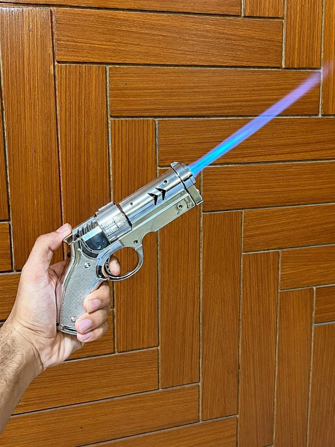 Premium Gun Style Jet Flame Lighter Golden & Silver.