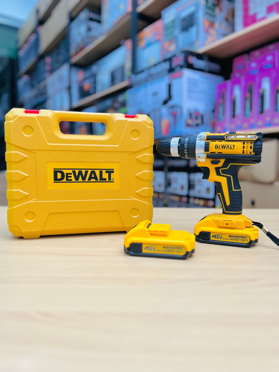 DEWALT 30-Piece Cordless Drill Set(plastic chack)